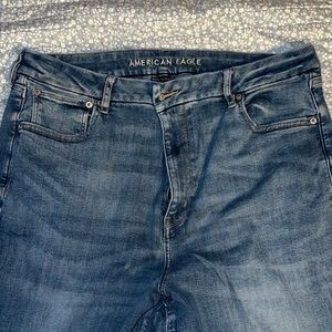 American Eagle Outfitters Women's Wide Leg Jeans in Medium Blue
